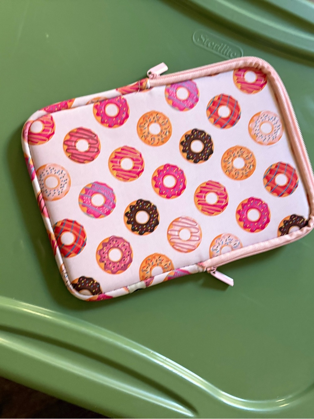 Donut Print Tablet Sleeve